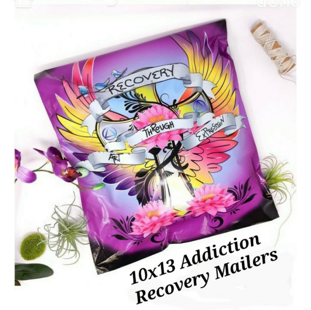 Tattoo Poly-mailers 10x13 15 bags per order.